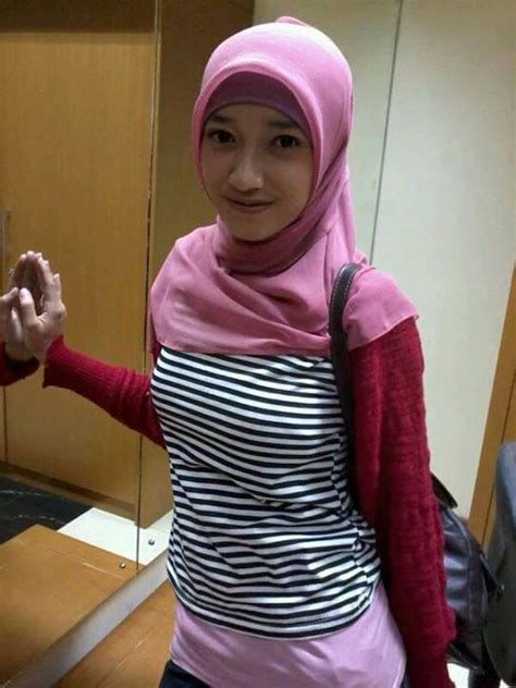 bokep jilbab malay|Collection hijab malay 71